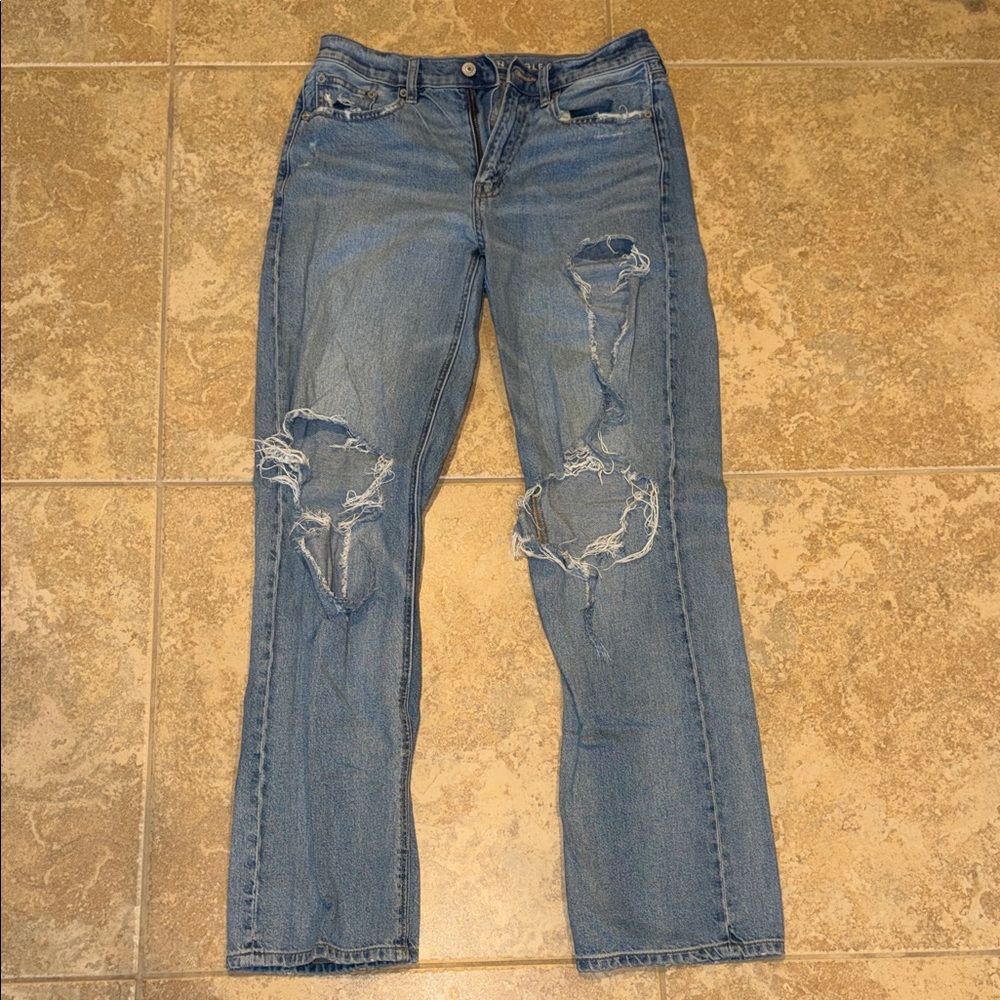 American Eagle Outfitters Light Blue Distressed Straight Leg Jeans